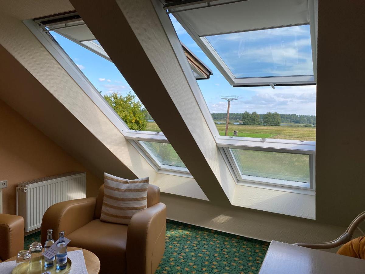 Hotel Am Mueritz-Nationalpark Waren  Buitenkant foto