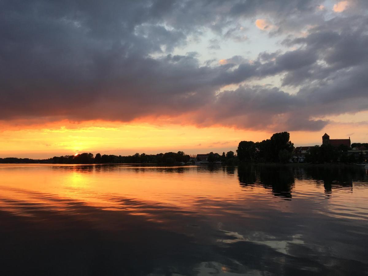 Hotel Am Mueritz-Nationalpark Waren  Buitenkant foto